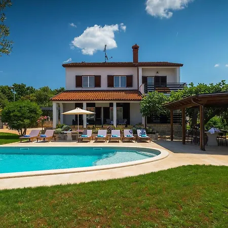 David Holiday home *