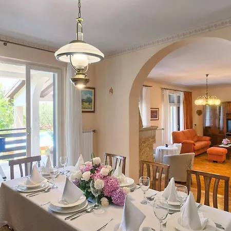 David Holiday home *